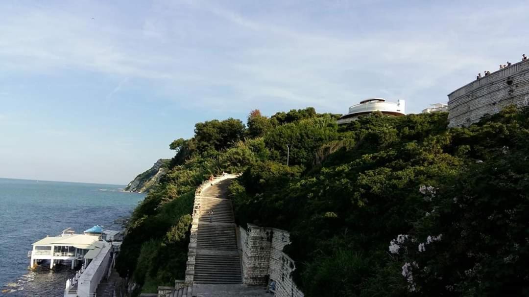 Casa Viorica Hotel Ancona Ngoại thất bức ảnh